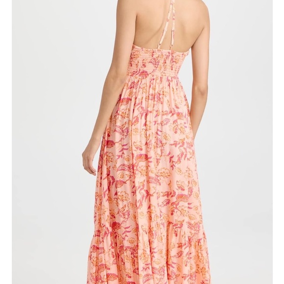 Floral print, Adjustable shoulder straps, Smocked bodice, never been worn. - Picture 5 of 5